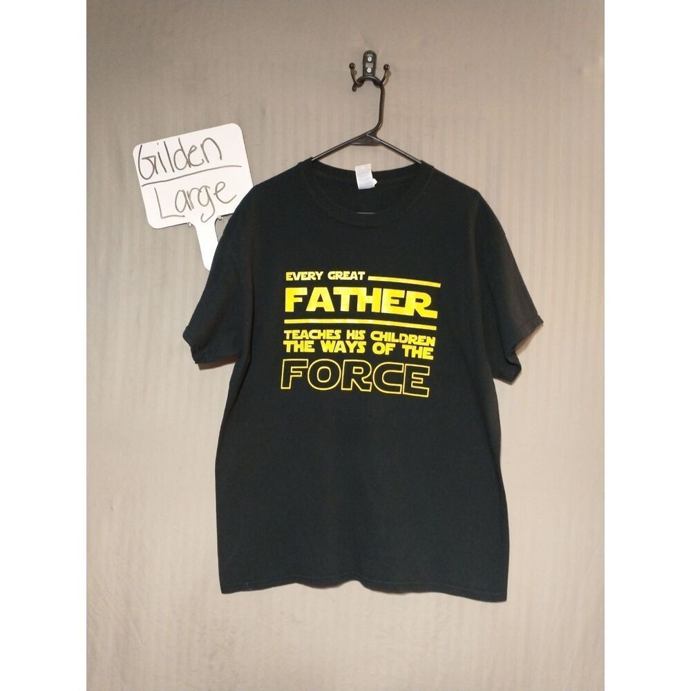 Gilden Star Wars t-shirt.  Nwot. Large